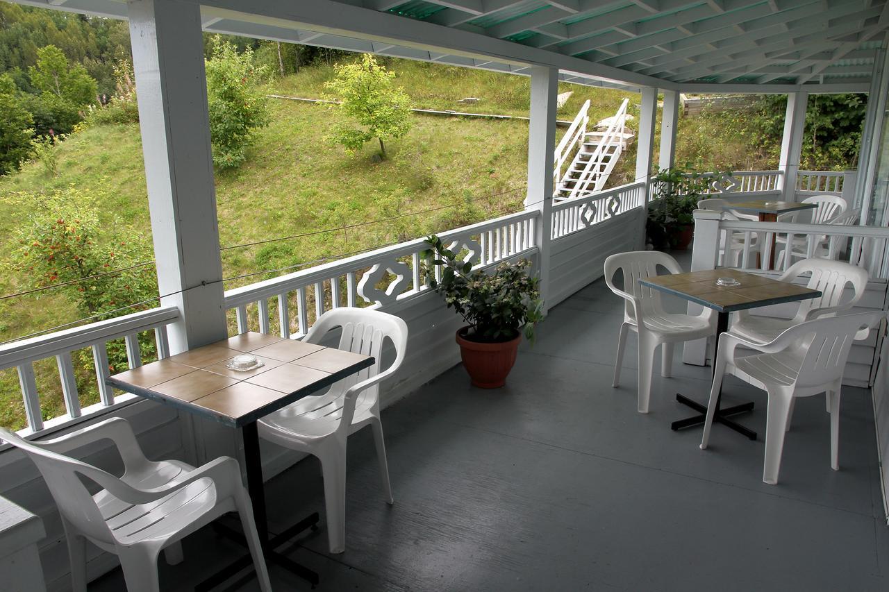 Auberge des Cévennes LʼAnse-Saint-Jean Exterior foto